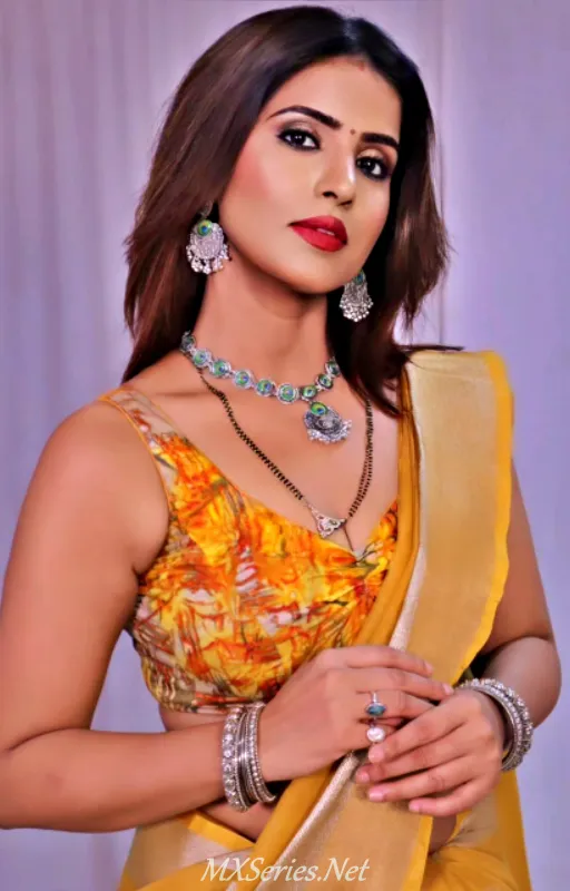 Arya Tiwari